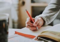 How to Use AI to Structure Perfect Blog Outlines in Minutes